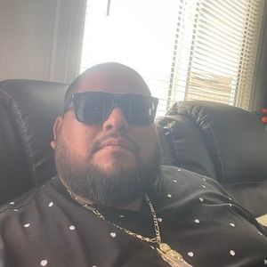 Meet your Posher, Jose